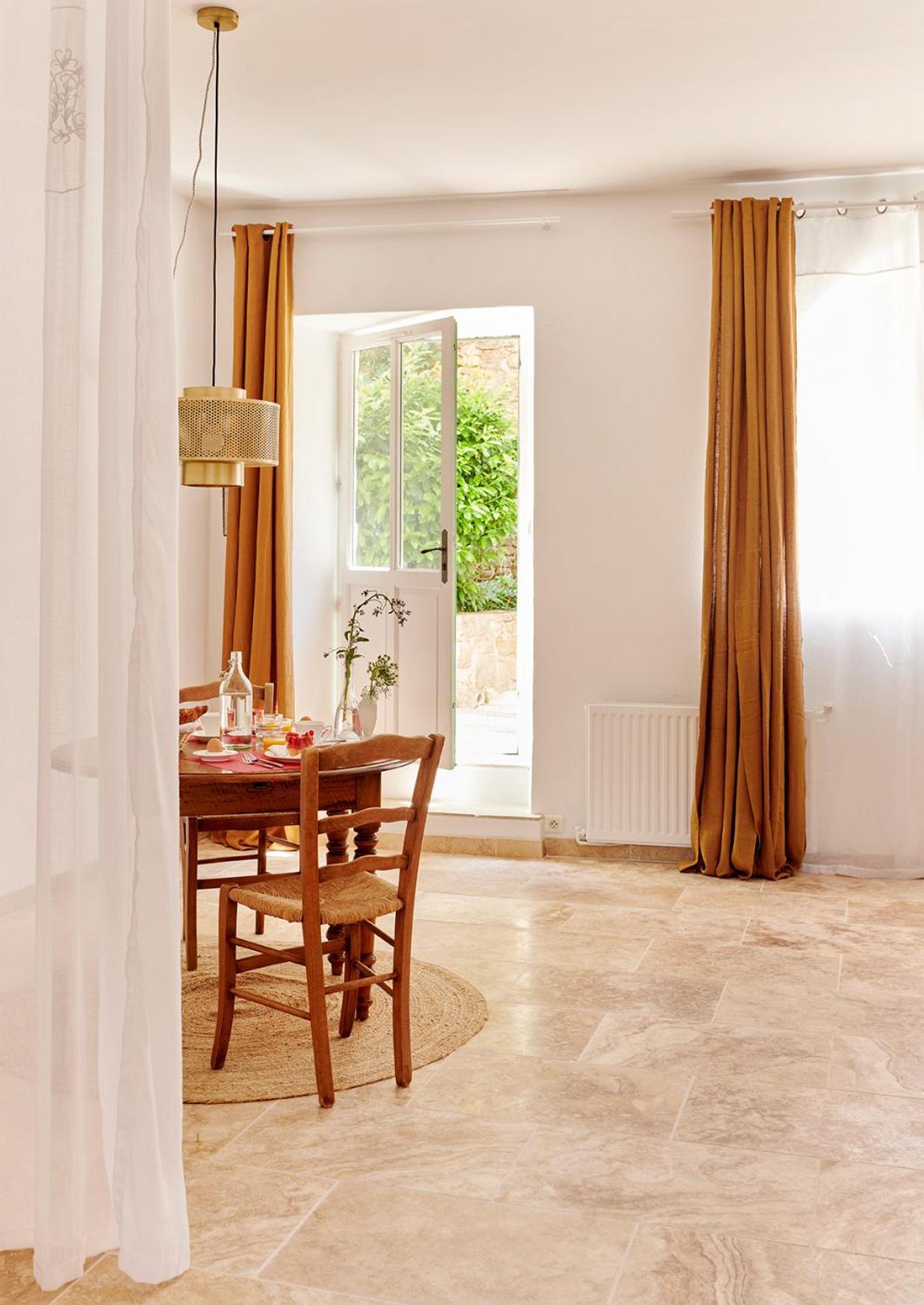 Mas La Buissonniere Otel Aigaliers Dış mekan fotoğraf